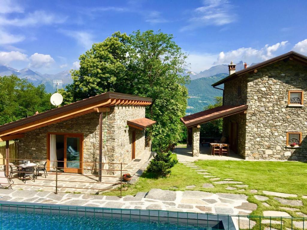 Tenuta Pozzi Colico Esterno foto